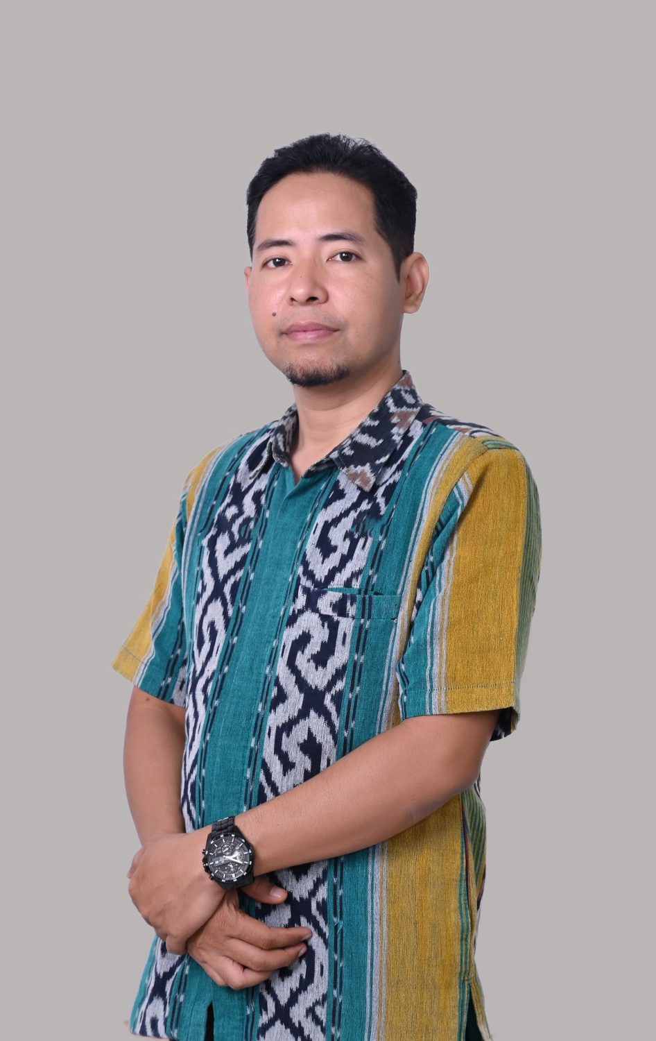 MUKADAR, S.Kom
