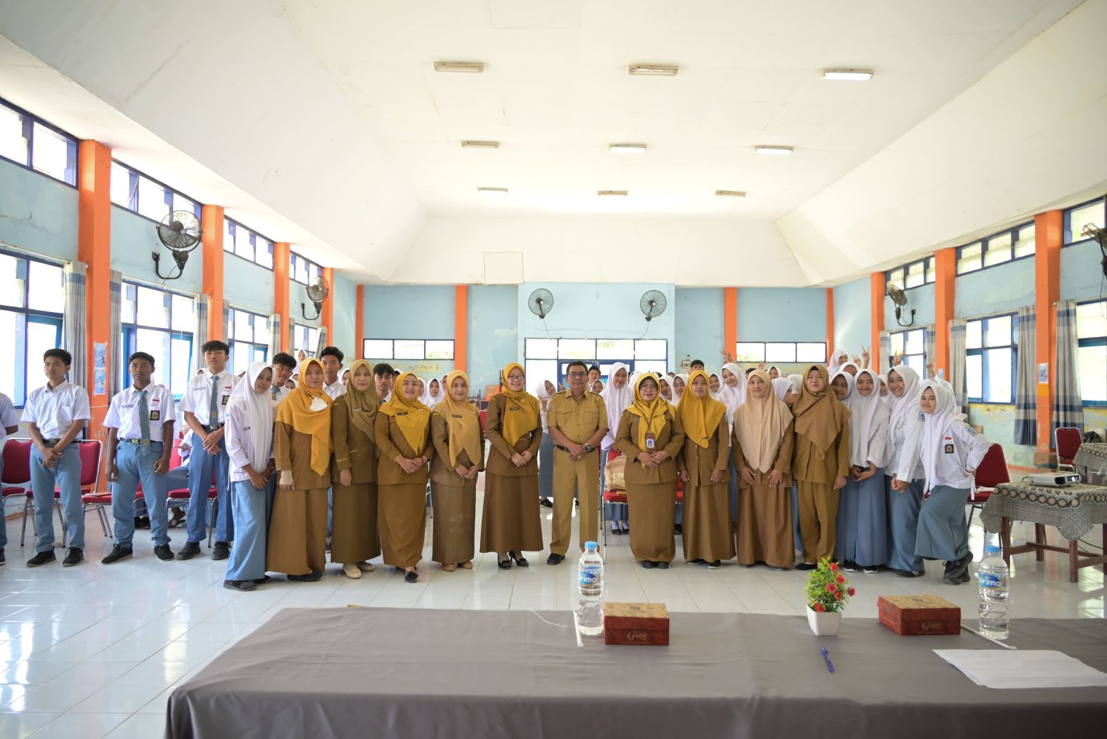 IDUKA Mengajar Hadirkan Edukasi Kesehatan Reproduksi Remaja di SMKN 1 Sampang